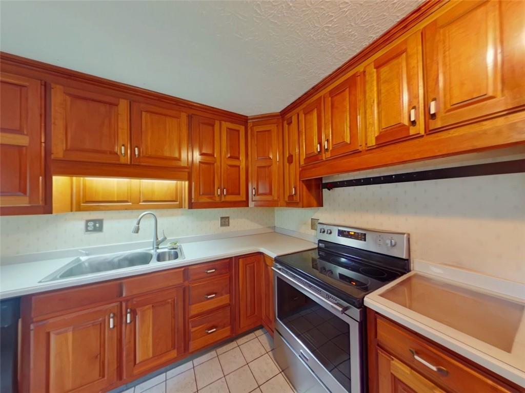 Fairview Rd - Residential