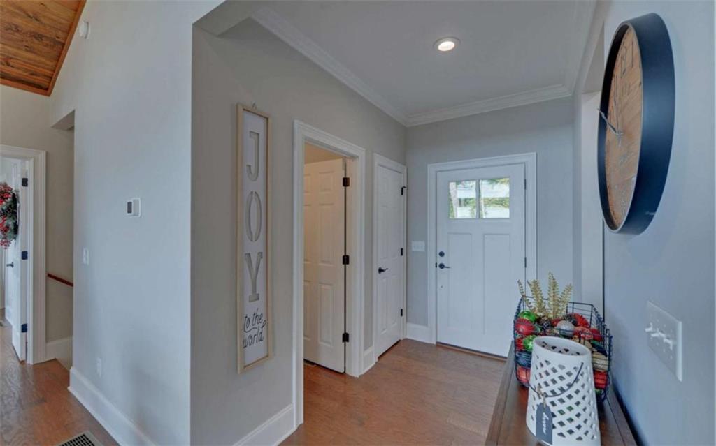 657 Winding View Trail