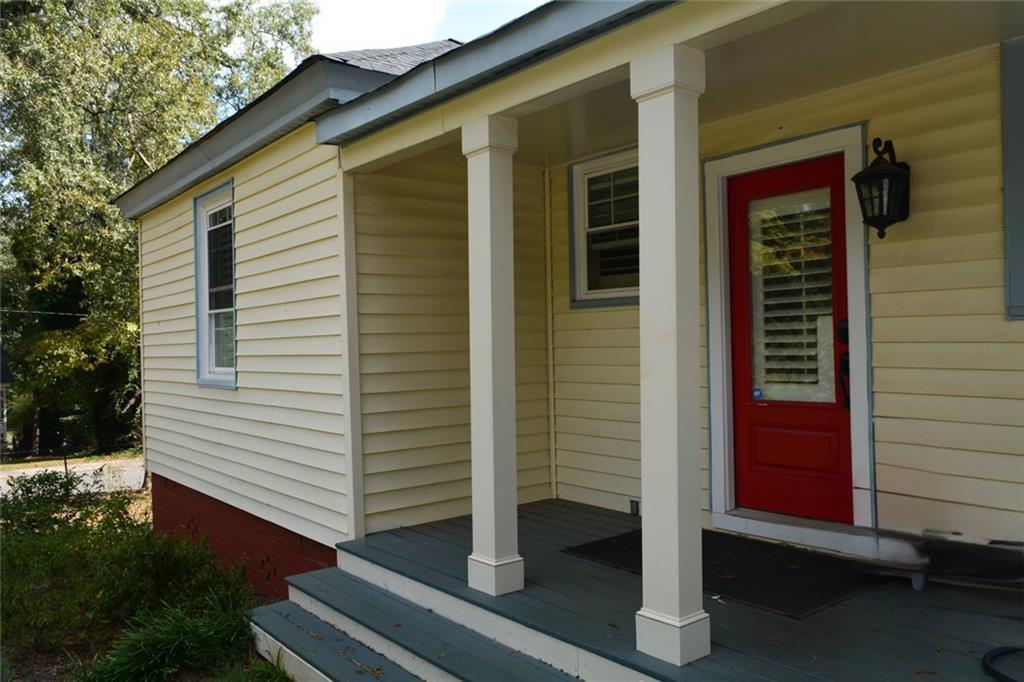 20 Wingfoot Trail