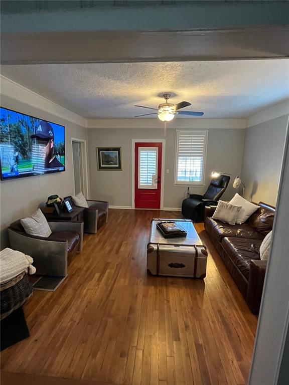 20 Wingfoot Trail