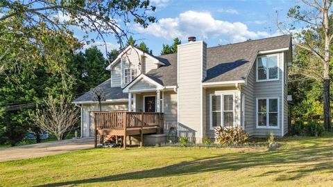 359 Scenic Lane Auburn GA 30011