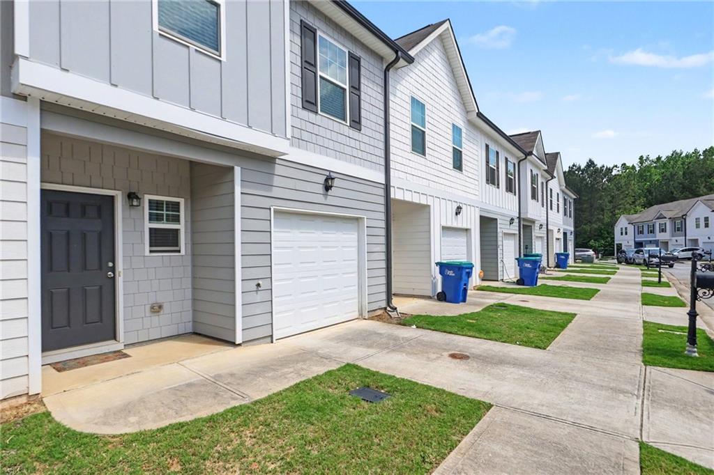 5106 Lower Elm Street