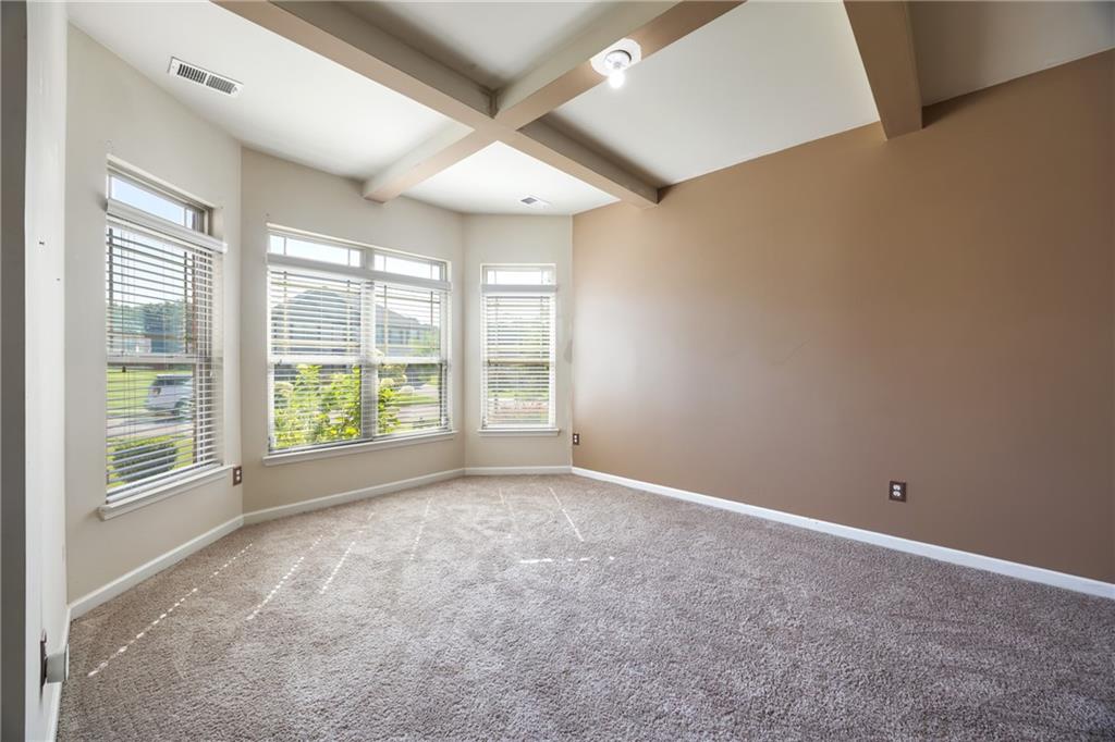 6891 DRESDEN Drive