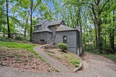 Homes For Sale - 1533 Hillhaven Drive<br/> Marietta, GA 30062