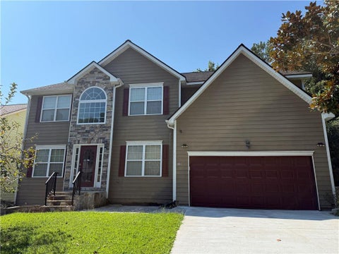 Homes For Sale - 1320 Grey Rock Way<br/> Suwanee, GA 30024