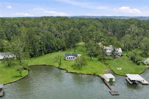 Homes For Sale - 170 Waters Bridge Circle<br/> Covington, GA 30014