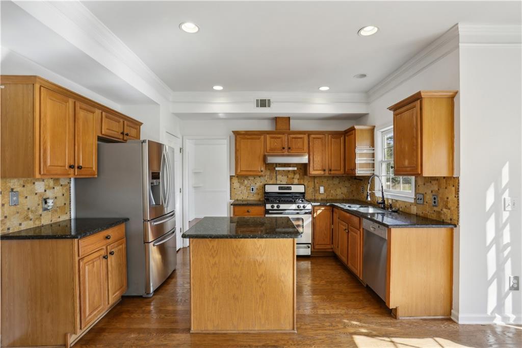 3242 Monarch Pine Drive, Peachtree Corners, Georgia image 7