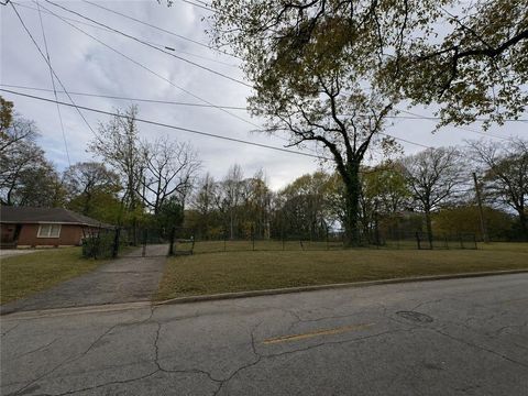 Vacant Land For Sale - 2516 Lakewood Avenue<br/> Fulton County, Atlanta, GA 30315