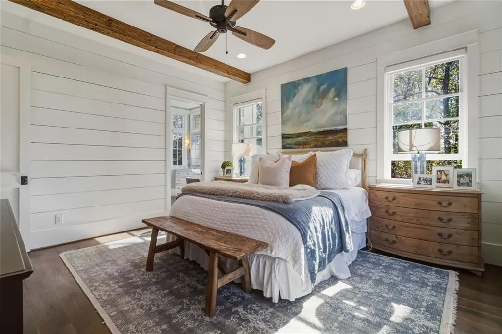 Roswell, Georgia 30075, United States, 5 Bedrooms Bedrooms, ,4 BathroomsBathrooms,Residential,Active,250021