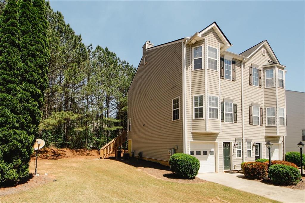 4486 Thorngate Lane