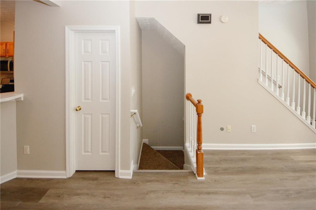 4486 Thorngate Lane, Acworth, Georgia image 8
