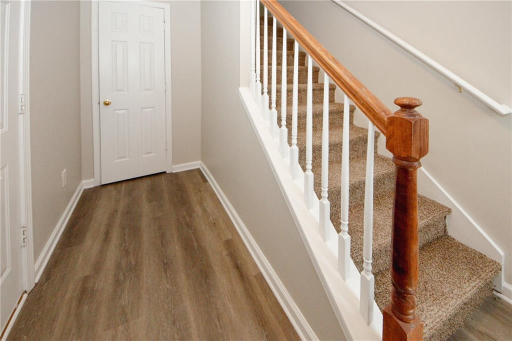 4486 Thorngate Lane