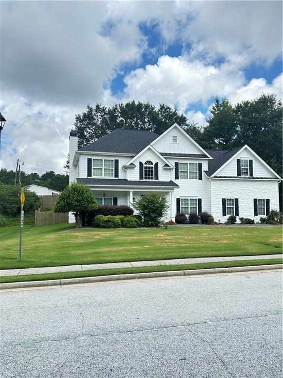 540 Langley Creek Drive, Loganville, Georgia image 1