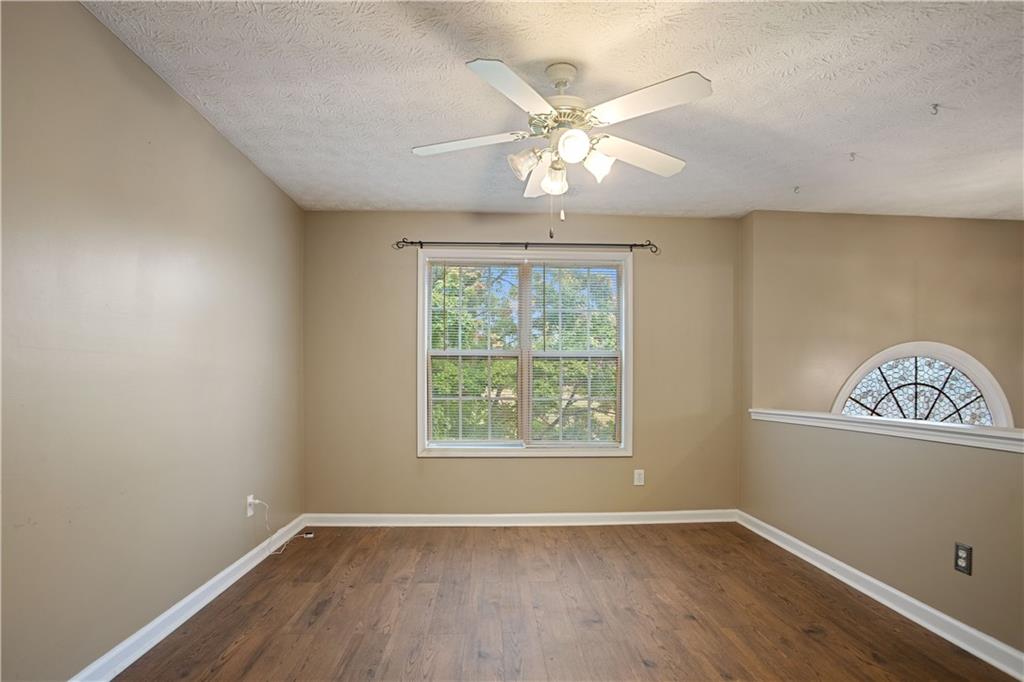 376 Cattlemans Circle