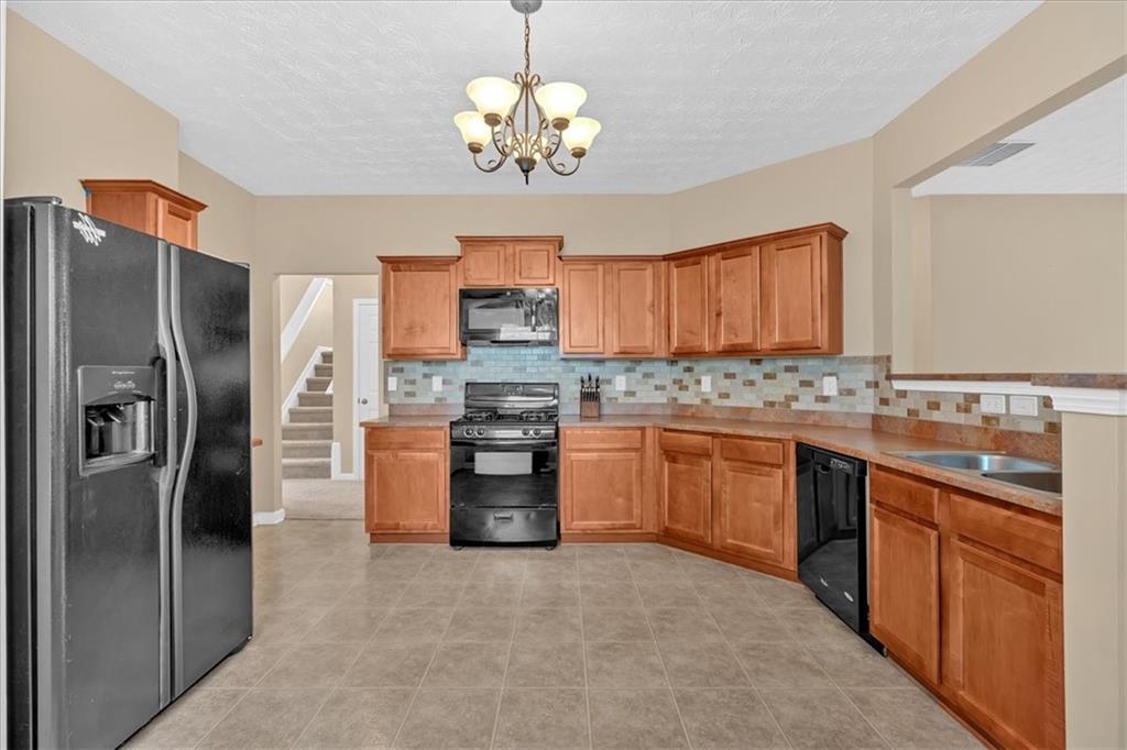 709 Mountain Laurel Drive, Canton, Georgia image 9