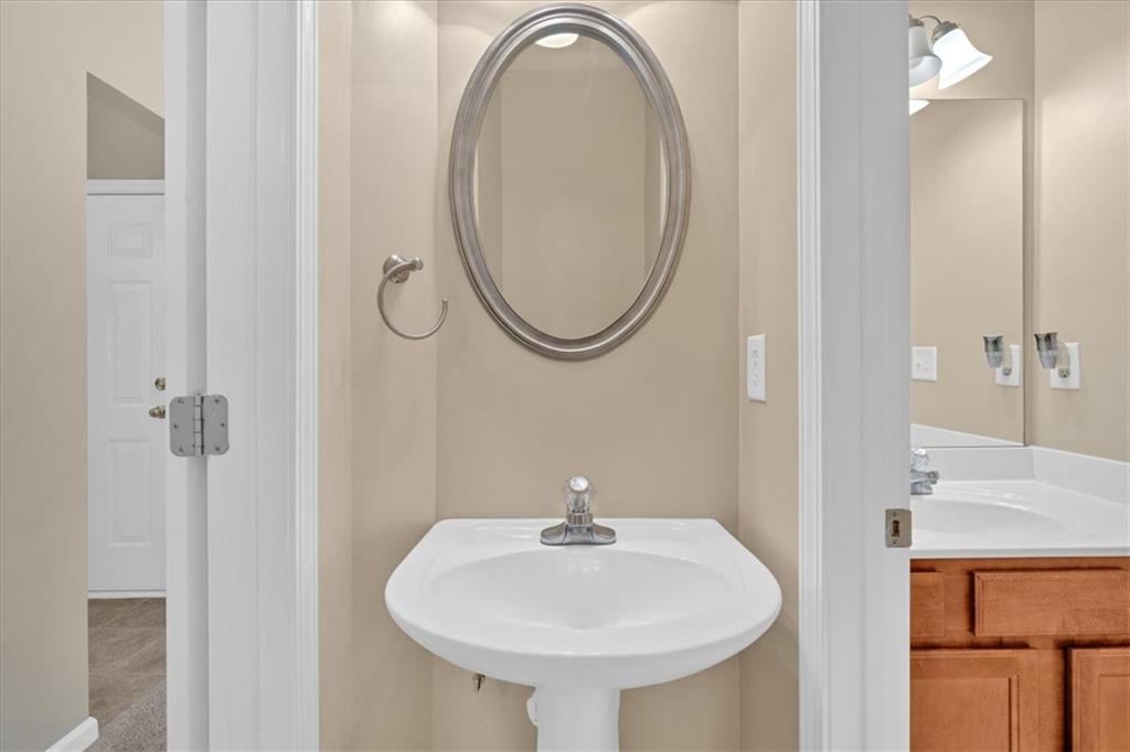 709 Mountain Laurel Drive, Canton, Georgia image 13