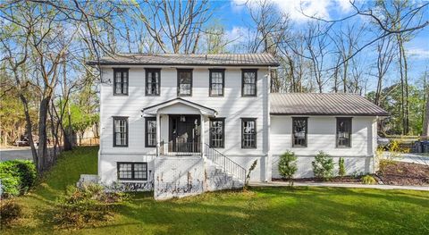 813 Lakeshore Drive Berkeley Lake GA 30096