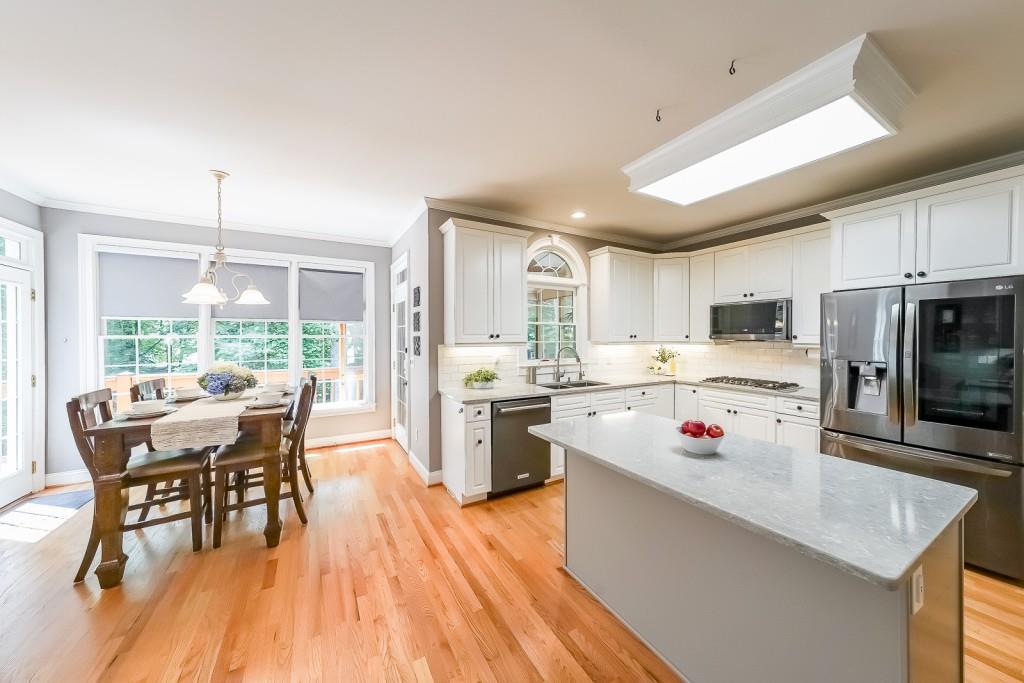 4954 Oak Cliff Court