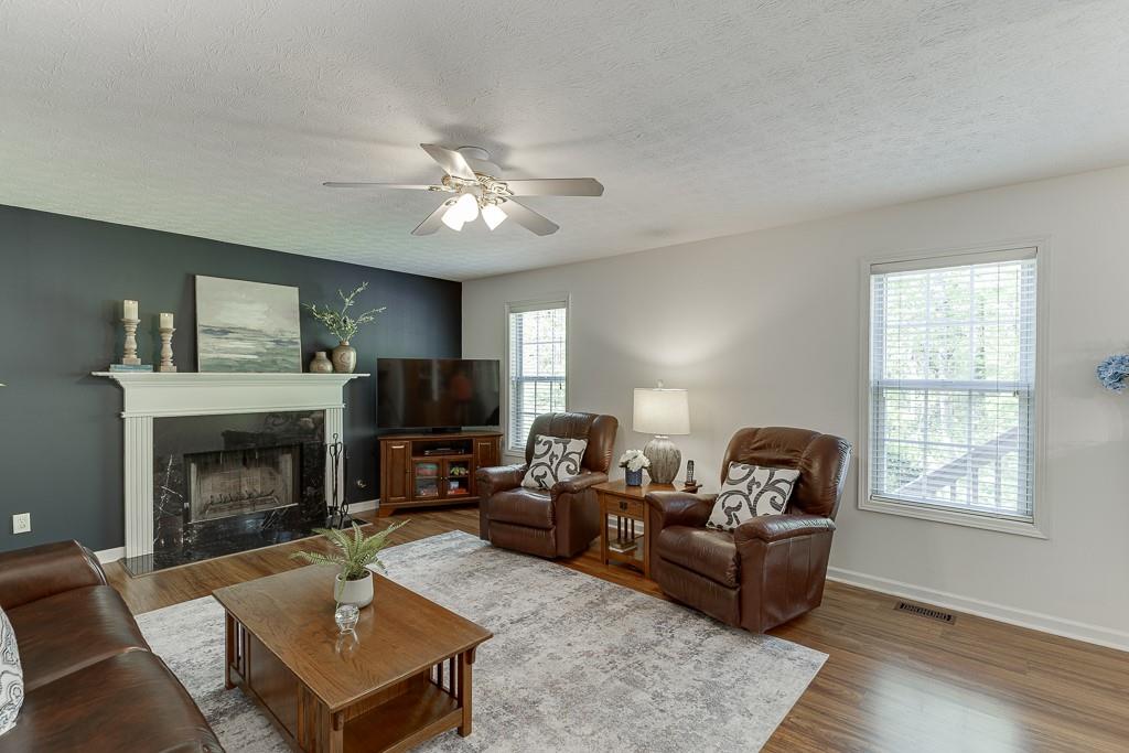 3652 Buttercup Court, Buford, Georgia image 18