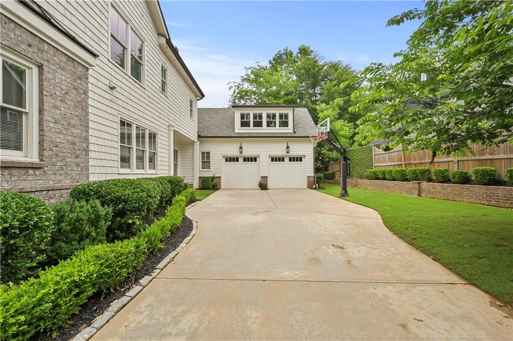 4015 Wieuca Road NE