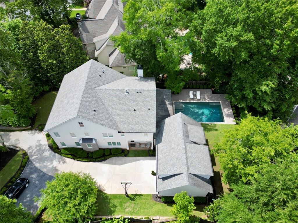 4015 Wieuca Road NE