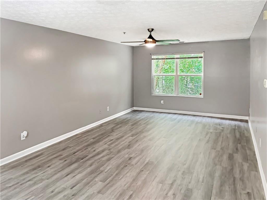 6203 Fairington Ridge Circle