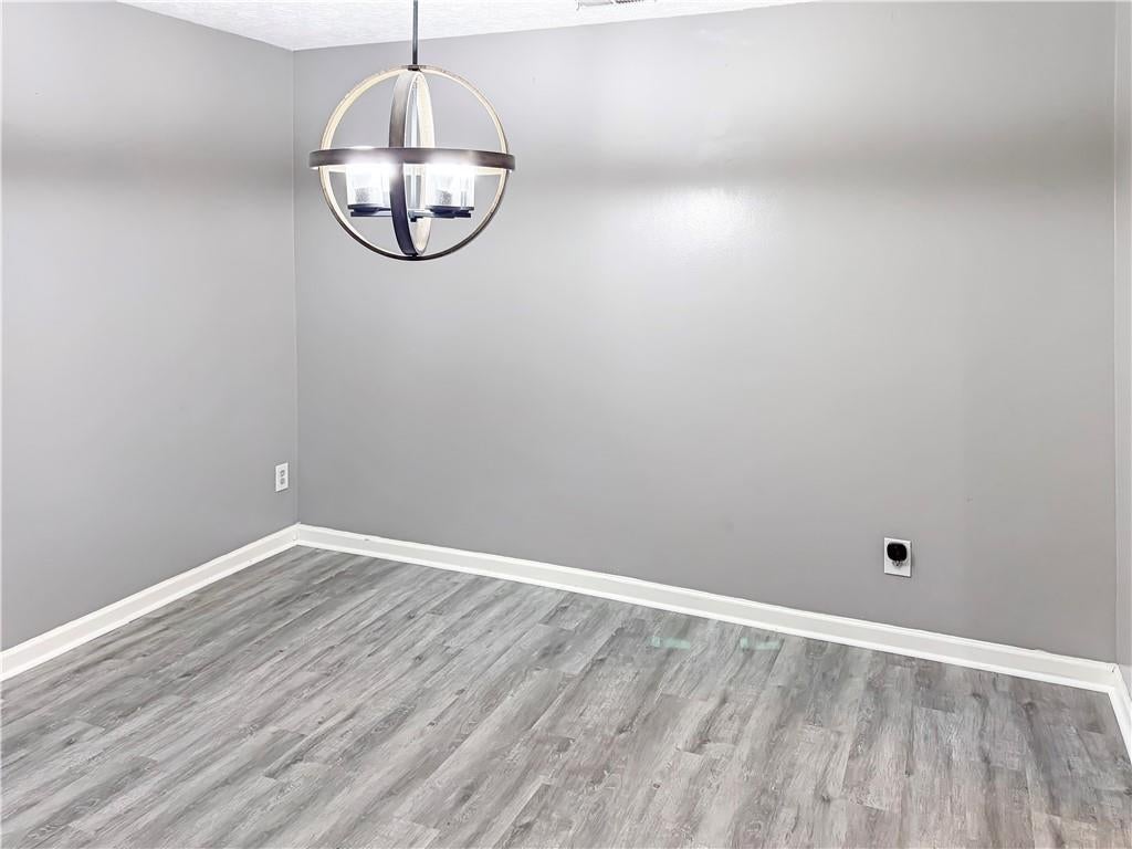6203 Fairington Ridge Circle
