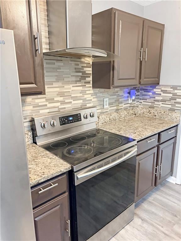 6203 Fairington Ridge Circle