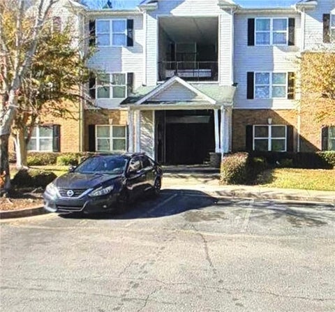 Condo For Sale - 6203 Fairington Ridge Circle<br/> Dekalb County, Lithonia, GA 30038