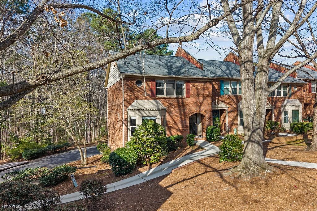 6405 Windsor Trace Dr