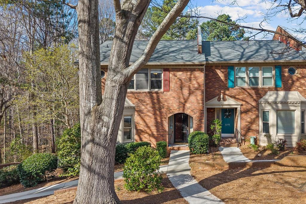 6405 Windsor Trace Dr