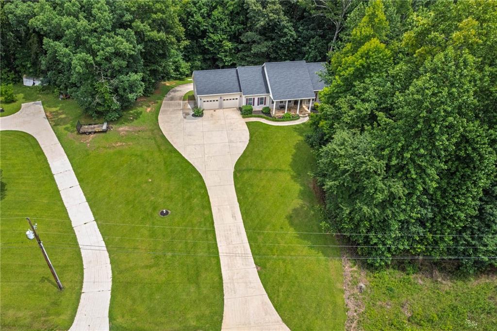 3627 E Hall Road