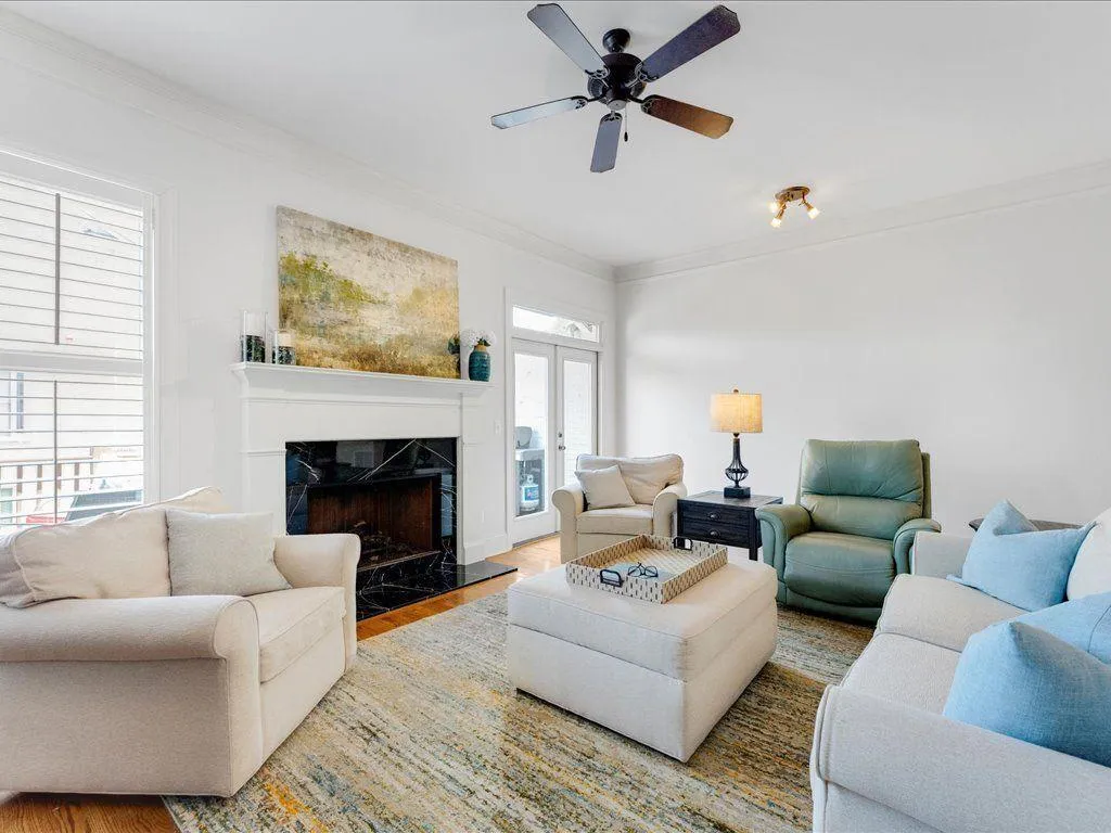 Roswell, Georgia 30076, United States, 4 Bedrooms Bedrooms, ,4 BathroomsBathrooms,Residential,Active,223472