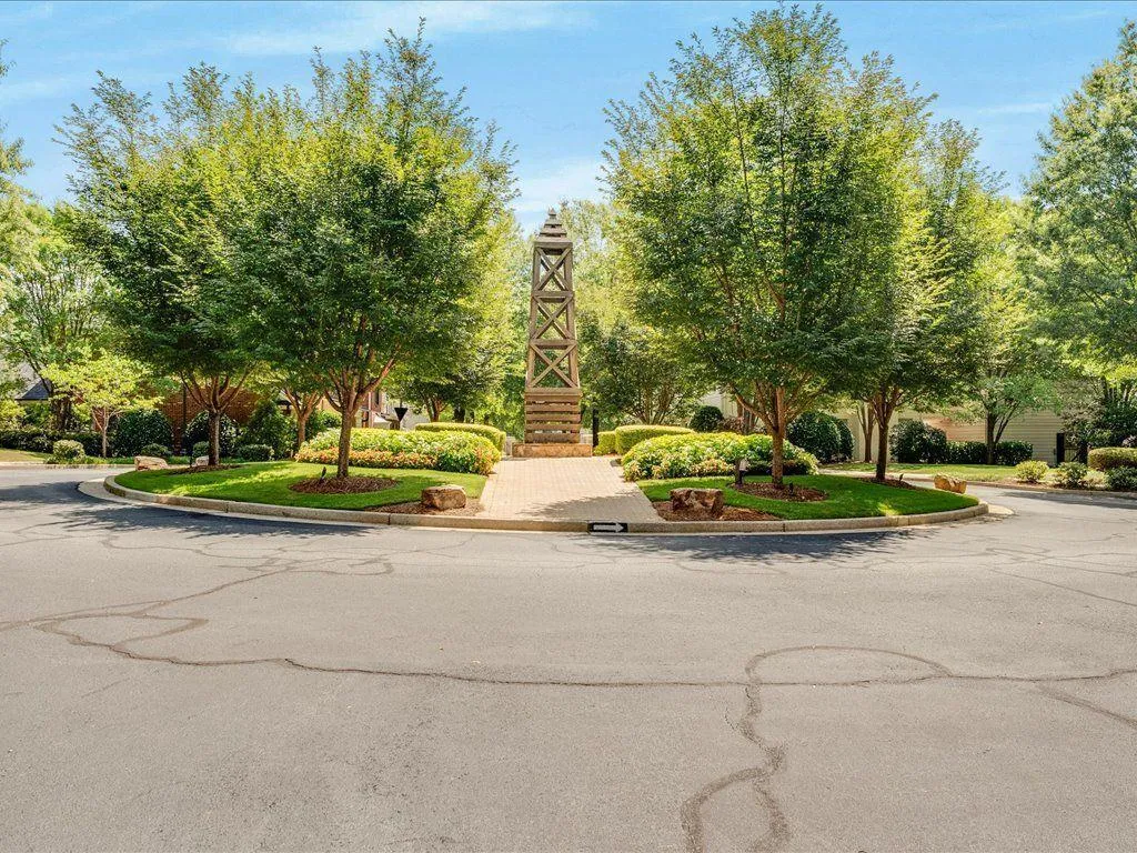 Roswell, Georgia 30076, United States, 4 Bedrooms Bedrooms, ,4 BathroomsBathrooms,Residential,Active,223472