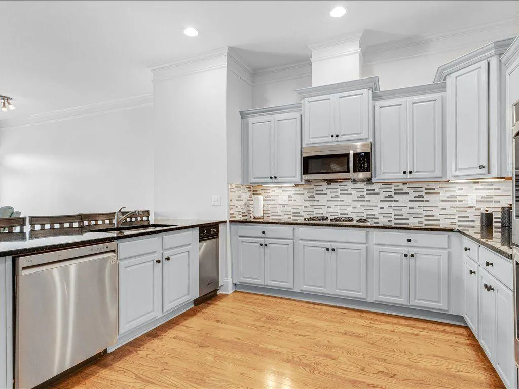 Roswell, Georgia 30076, United States, 4 Bedrooms Bedrooms, ,4 BathroomsBathrooms,Residential,Active,223472