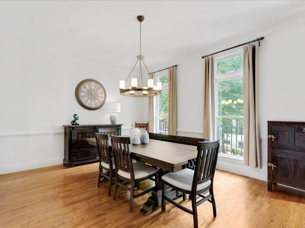 Roswell, Georgia 30076, United States, 4 Bedrooms Bedrooms, ,4 BathroomsBathrooms,Residential,Active,223472