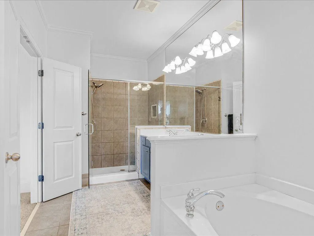 Roswell, Georgia 30076, United States, 4 Bedrooms Bedrooms, ,4 BathroomsBathrooms,Residential,Active,223472