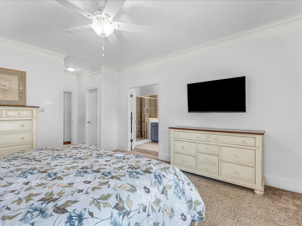 Roswell, Georgia 30076, United States, 4 Bedrooms Bedrooms, ,4 BathroomsBathrooms,Residential,Active,223472