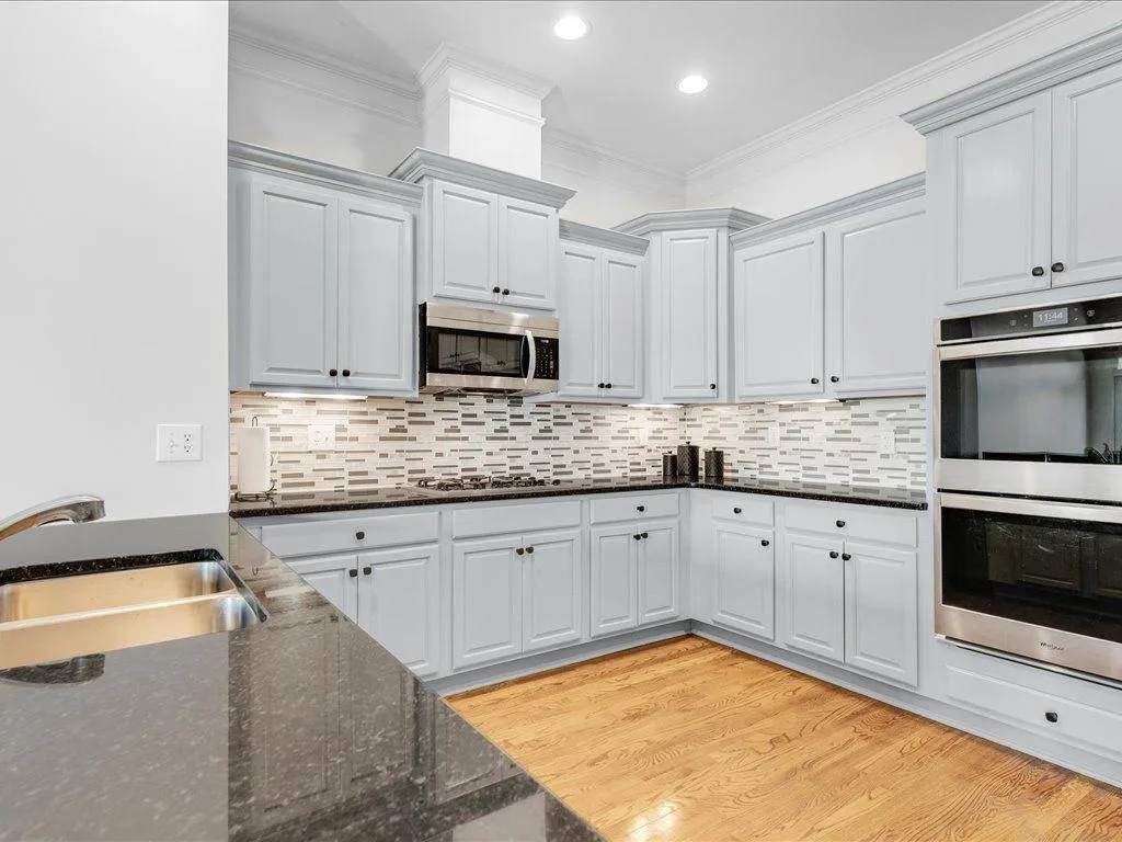 Roswell, Georgia 30076, United States, 4 Bedrooms Bedrooms, ,4 BathroomsBathrooms,Residential,Active,223472