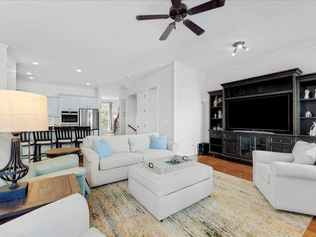 Roswell, Georgia 30076, United States, 4 Bedrooms Bedrooms, ,4 BathroomsBathrooms,Residential,Active,223472