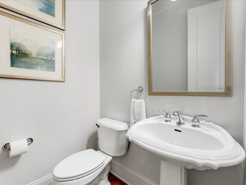 Roswell, Georgia 30076, United States, 4 Bedrooms Bedrooms, ,4 BathroomsBathrooms,Residential,Active,223472