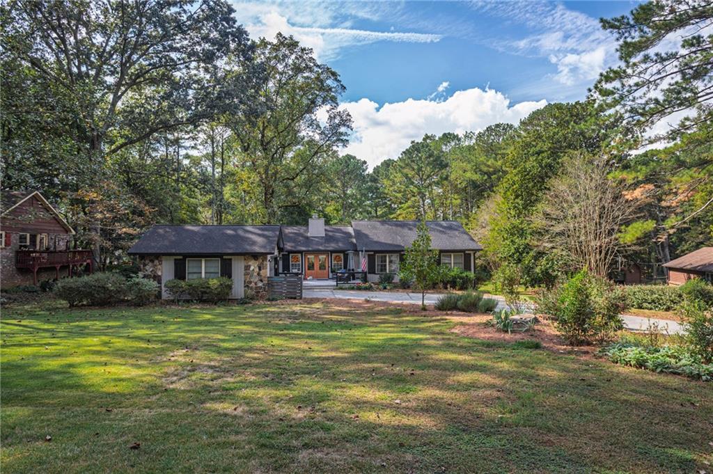 3725 Hunting Ridge Drive SW