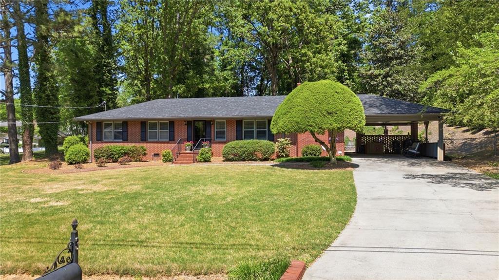 3 Mitchell Circle SE