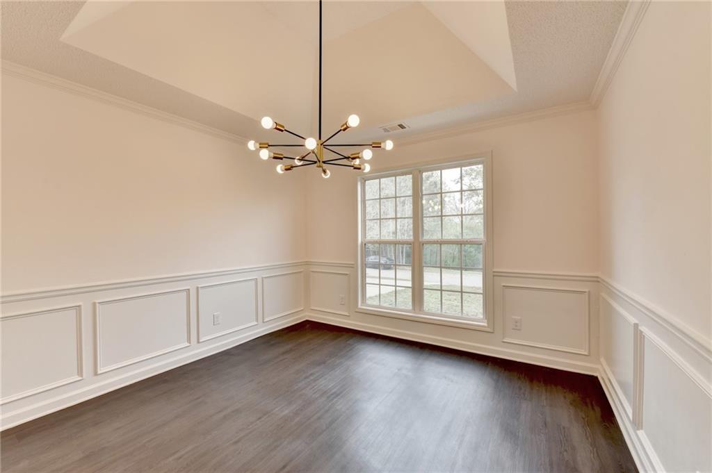 1703 Bismarck Circle