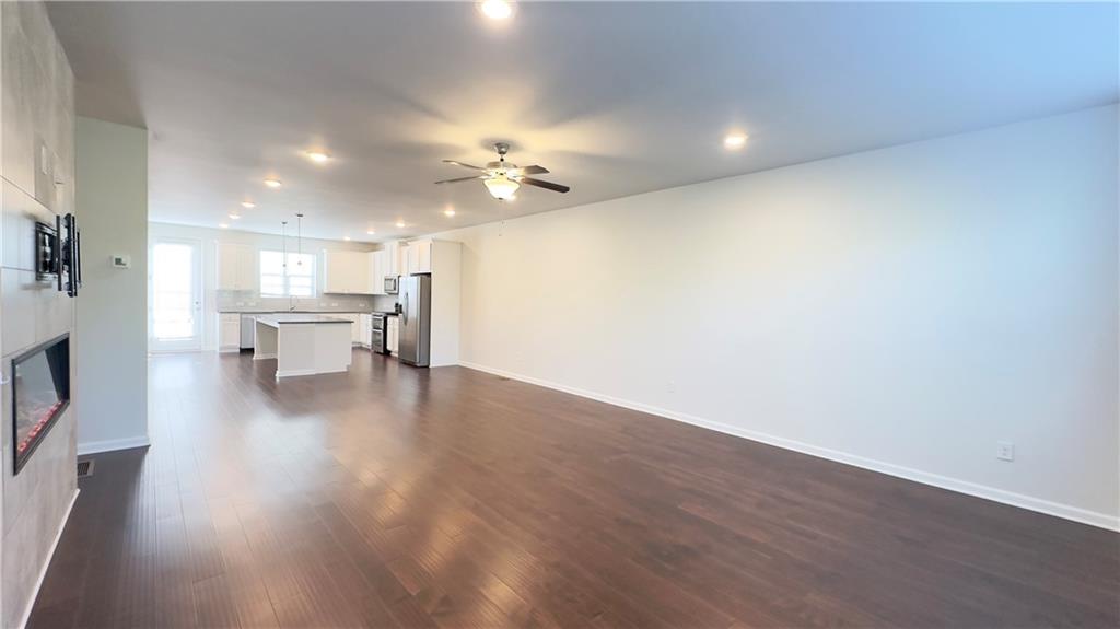 2102 Talmai Drive, Snellville, Georgia image 30