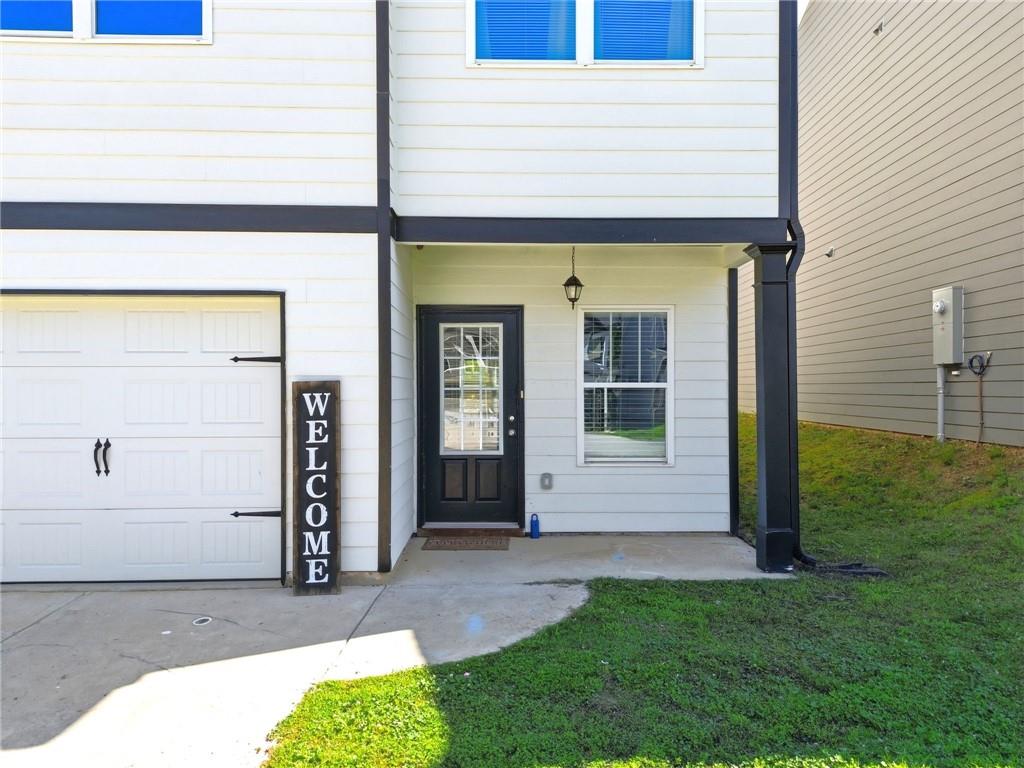 98 Hood Park Court