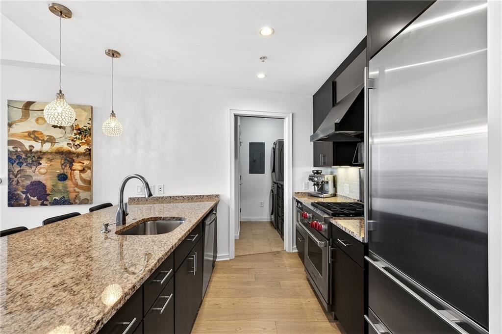 3325 Piedmont Road NE 2407