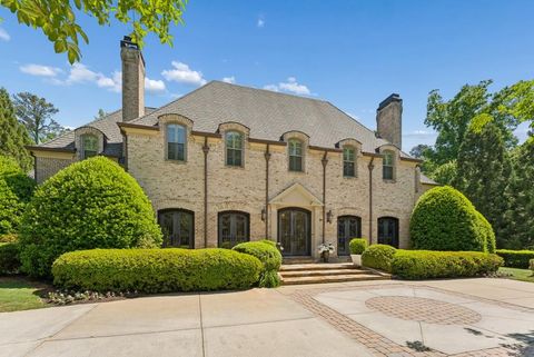 Photo of 4235 Regency Court NW, Atlanta, GA 30327 (MLS # 7762150)