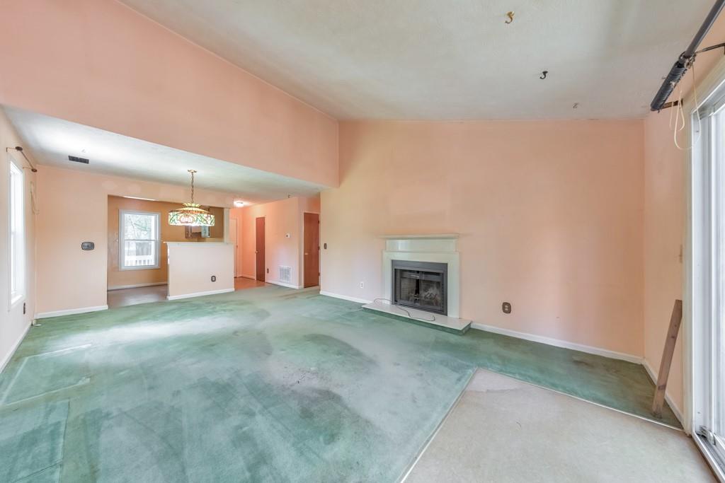 Pleasant Oaks Townhomes - Residential