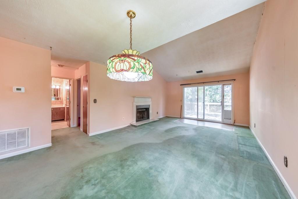 Pleasant Oaks Townhomes - Residential